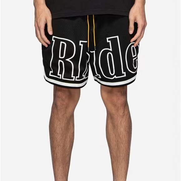 Rhude Logo shorts 🔥 - Picture 3 of 6
